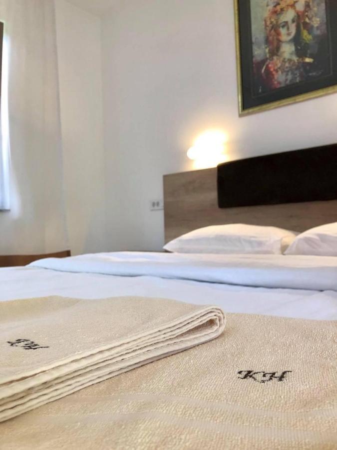 Konak Nestor Bungalows Skopje Ngoại thất bức ảnh